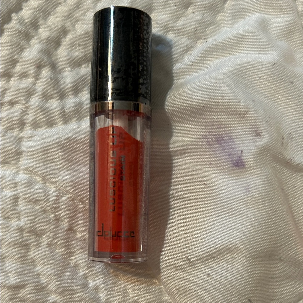 Doucce Vibrant Tangerine Lip Gloss